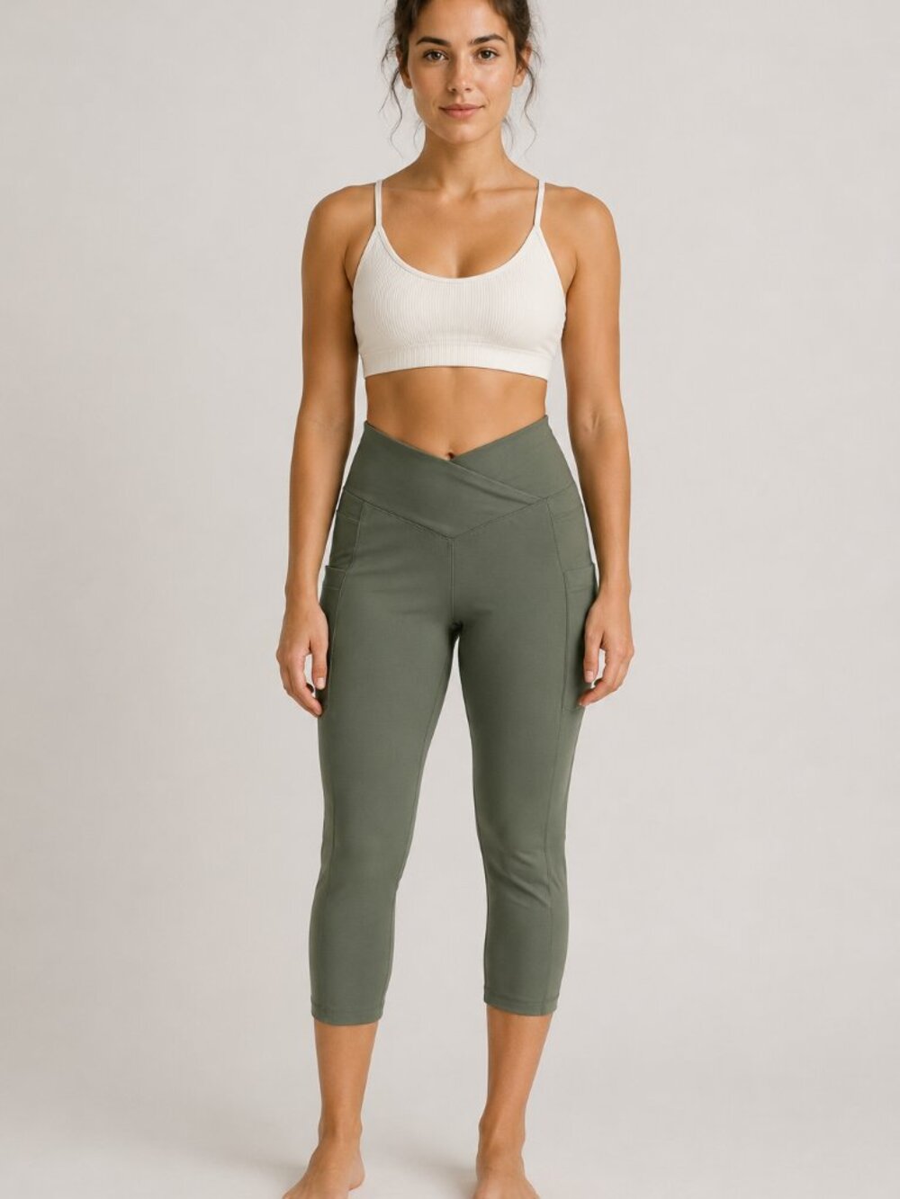Danskin Endurance Crossover Waist Crop Leggings Olive Green Medium 9803